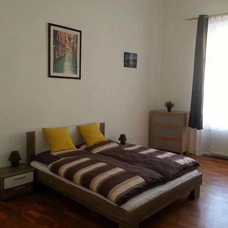 Caterina Private Rooms And Apartments Budapest Exterior foto