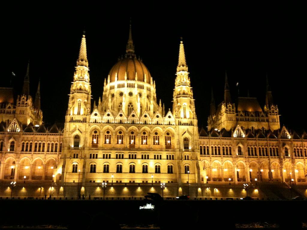 Caterina Private Rooms And Apartments Budapest Exterior foto