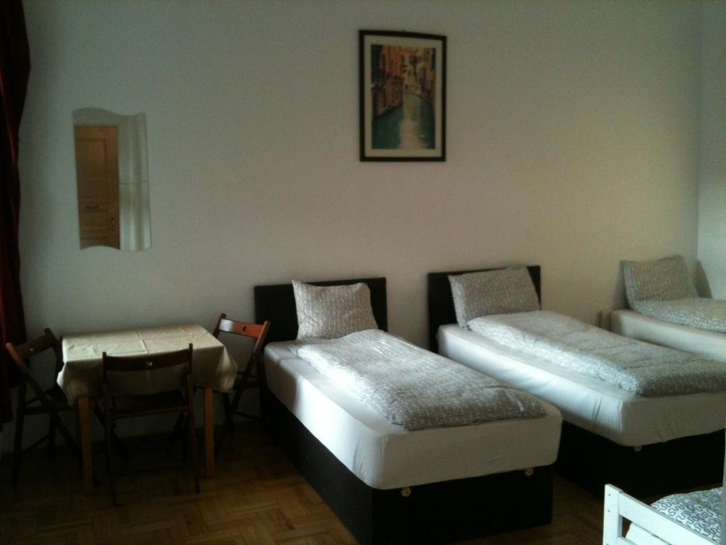 Caterina Private Rooms And Apartments Budapest Exterior foto
