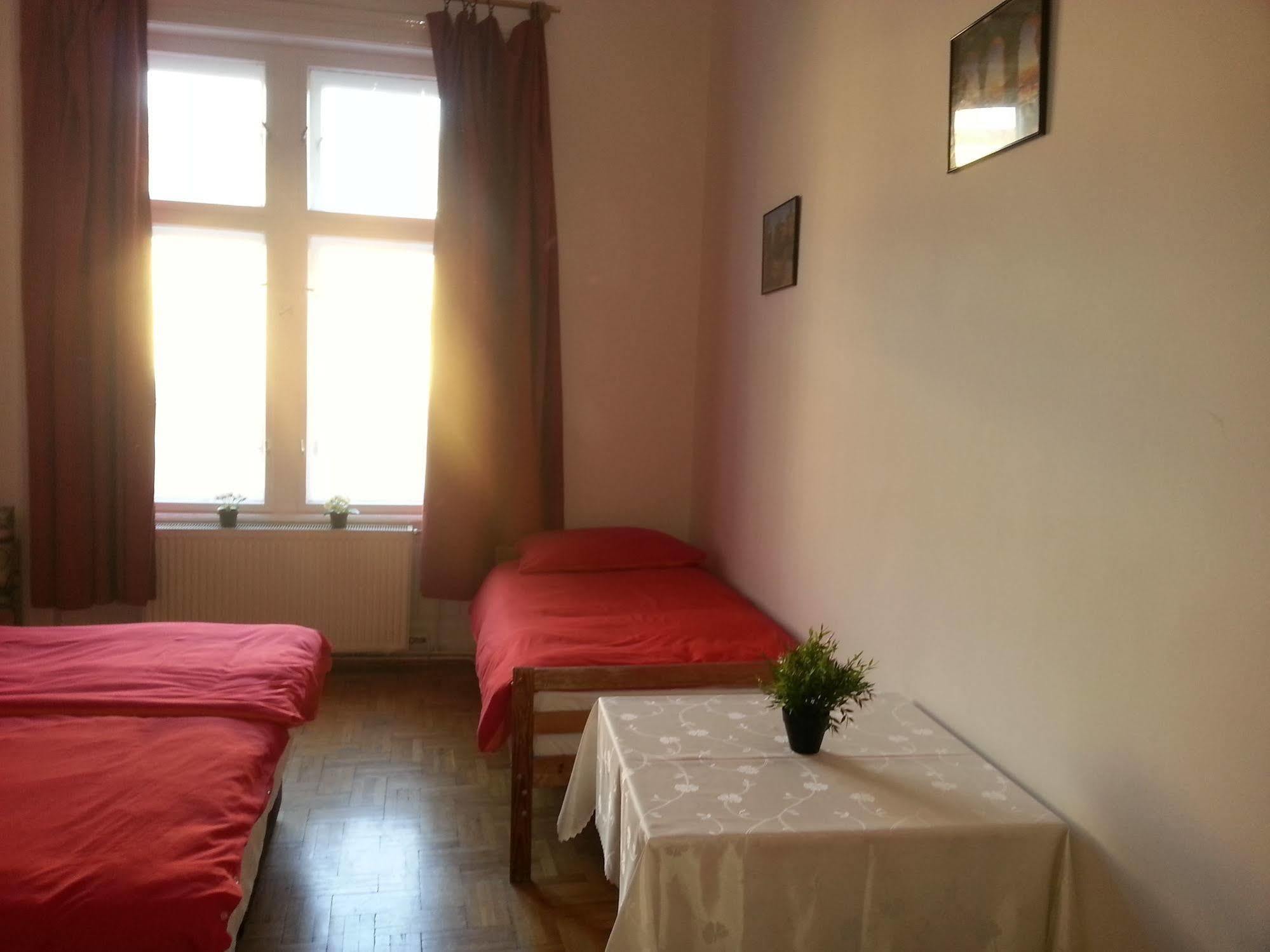 Caterina Private Rooms And Apartments Budapest Exterior foto